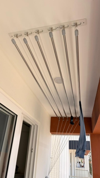 Pull and Dry Hangers